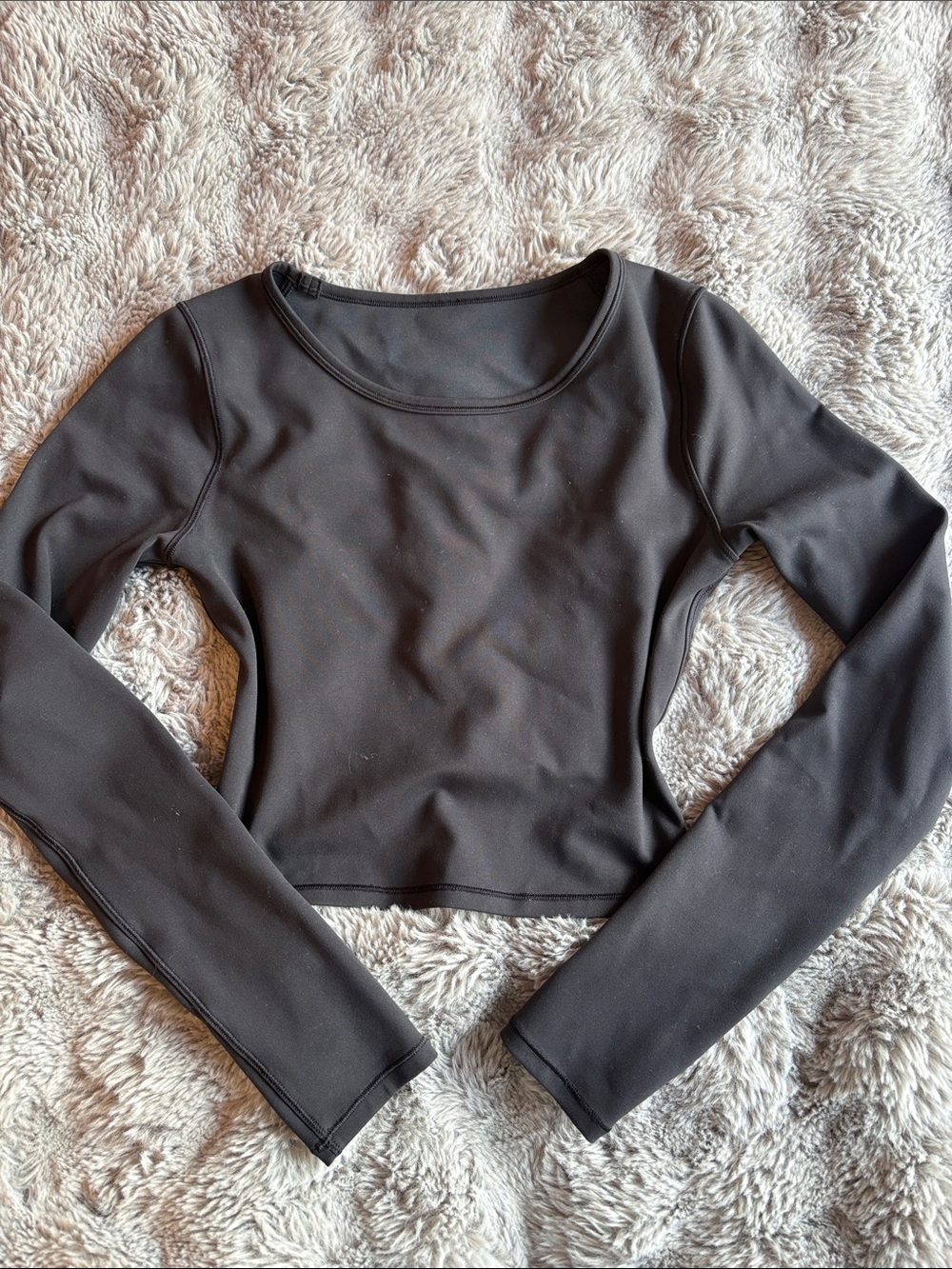lululemon athletica Black Long-Sleeve Scoop Crop Top